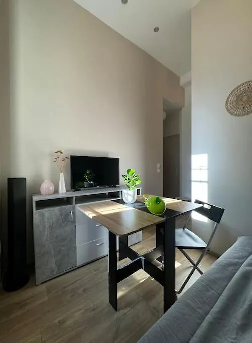 Apartment Studio Neuf Proche Gare De Grenoble France